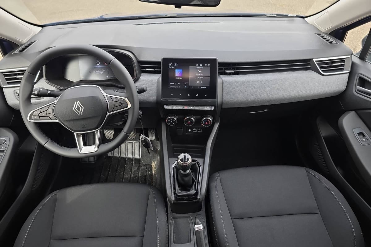 Renault CLIO 5 - Image 39