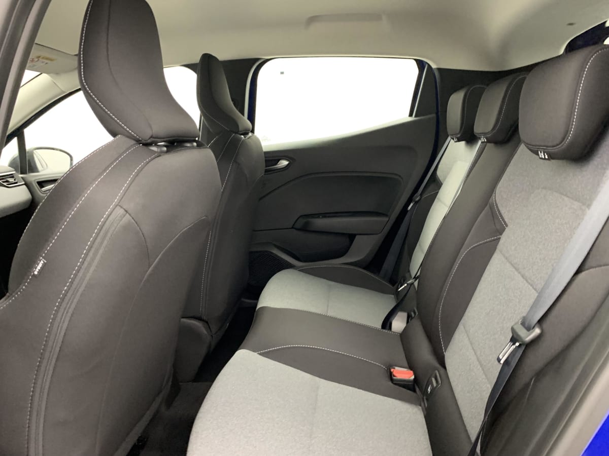 Renault CLIO 5 - Image 16