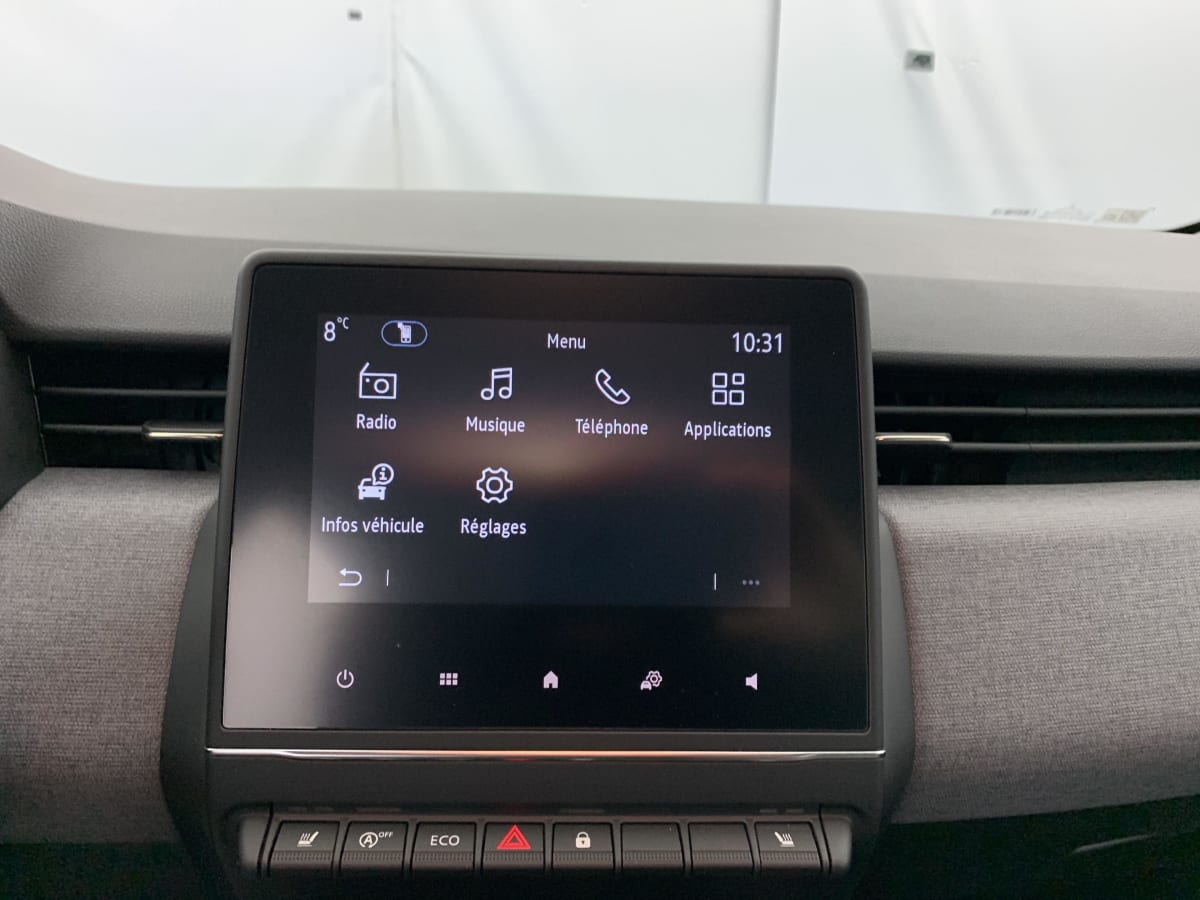 Renault CLIO 5 - Image 16