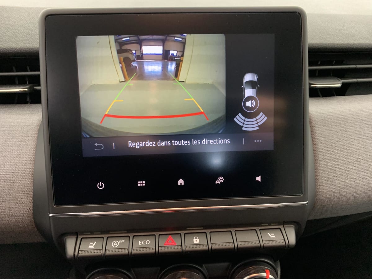 Renault CLIO 5 - Image 17