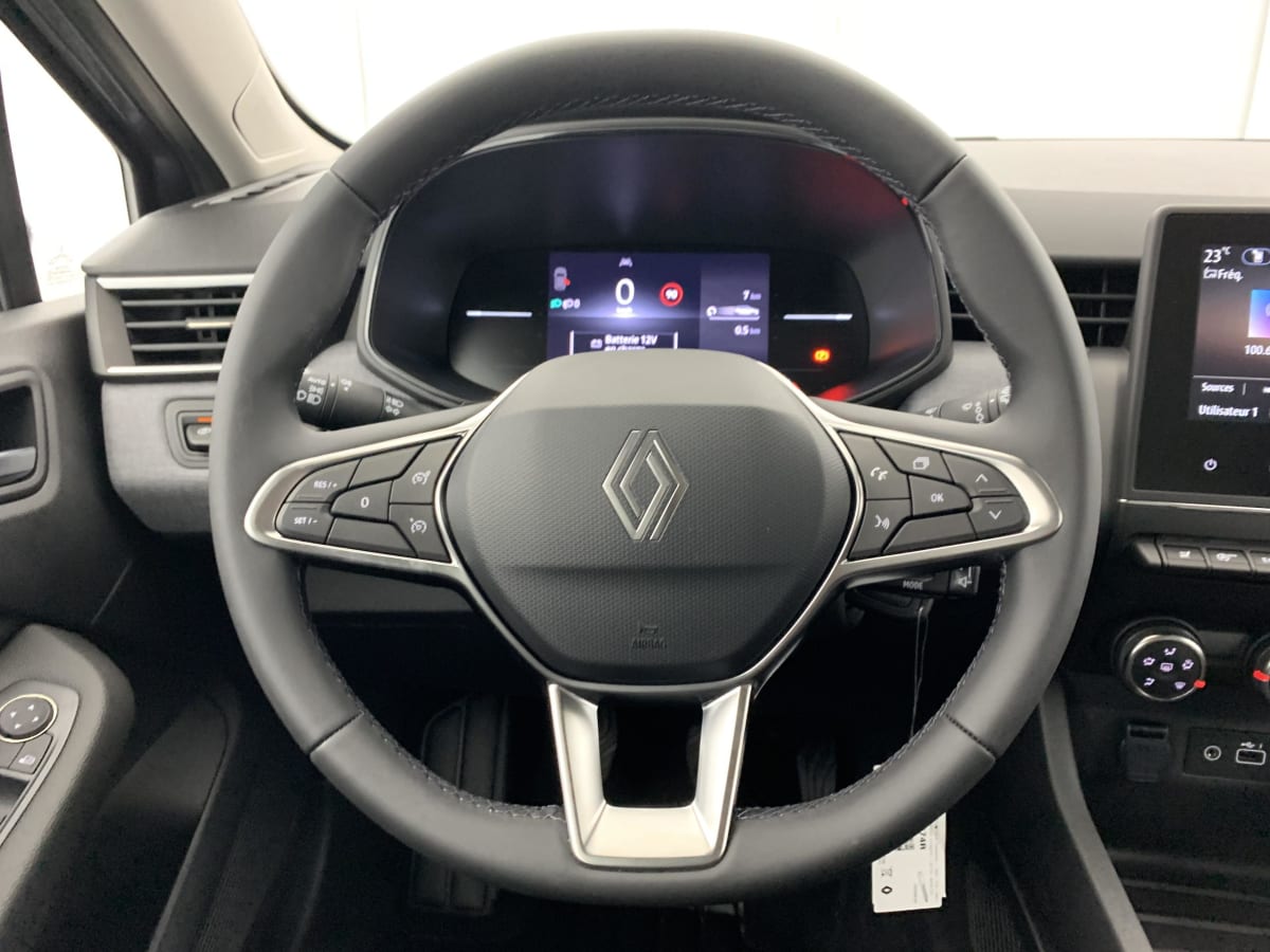 Renault CLIO 5 - Image 38