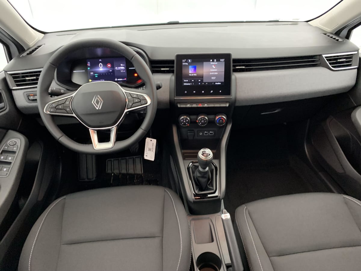 Renault CLIO 5 - Image 13