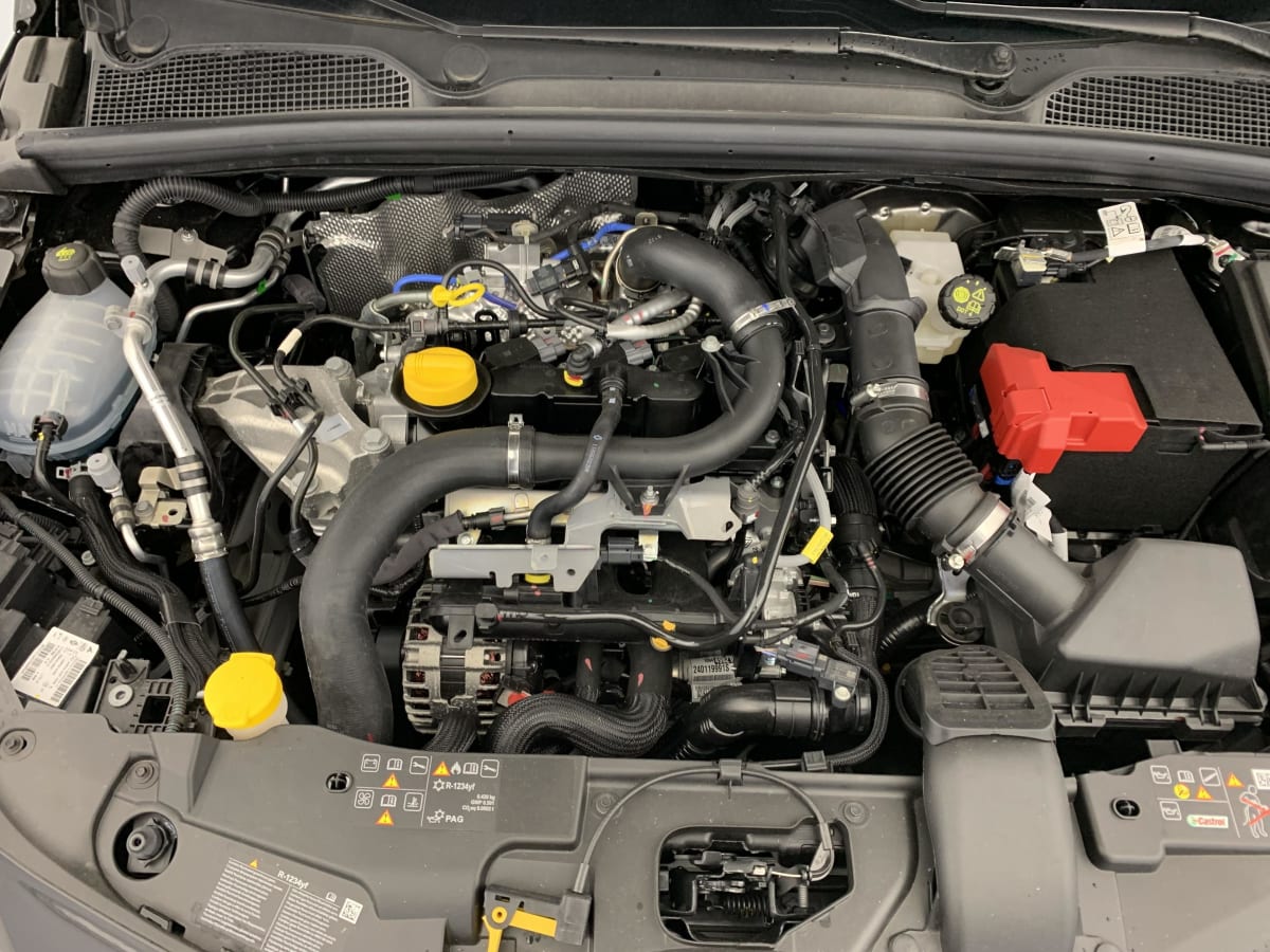 Renault CLIO 5 - Image 23