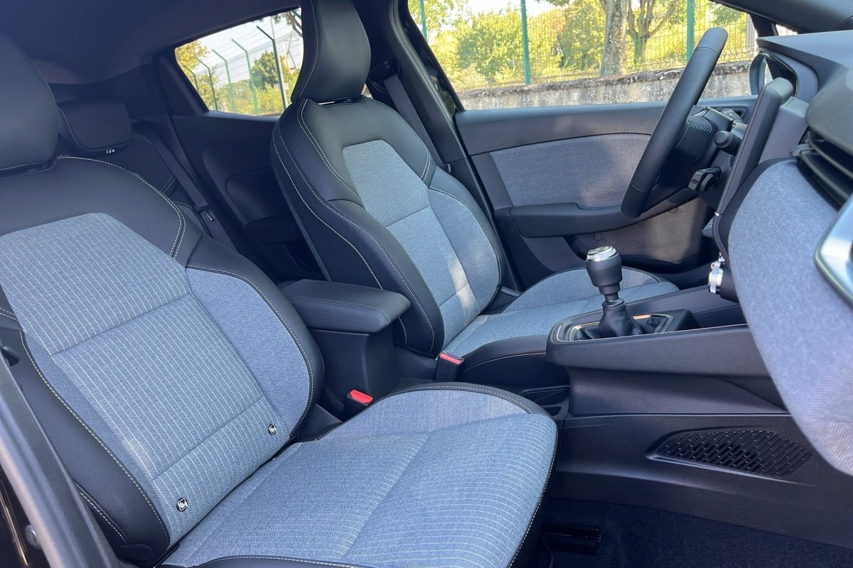 Renault CLIO 5 - Image 9