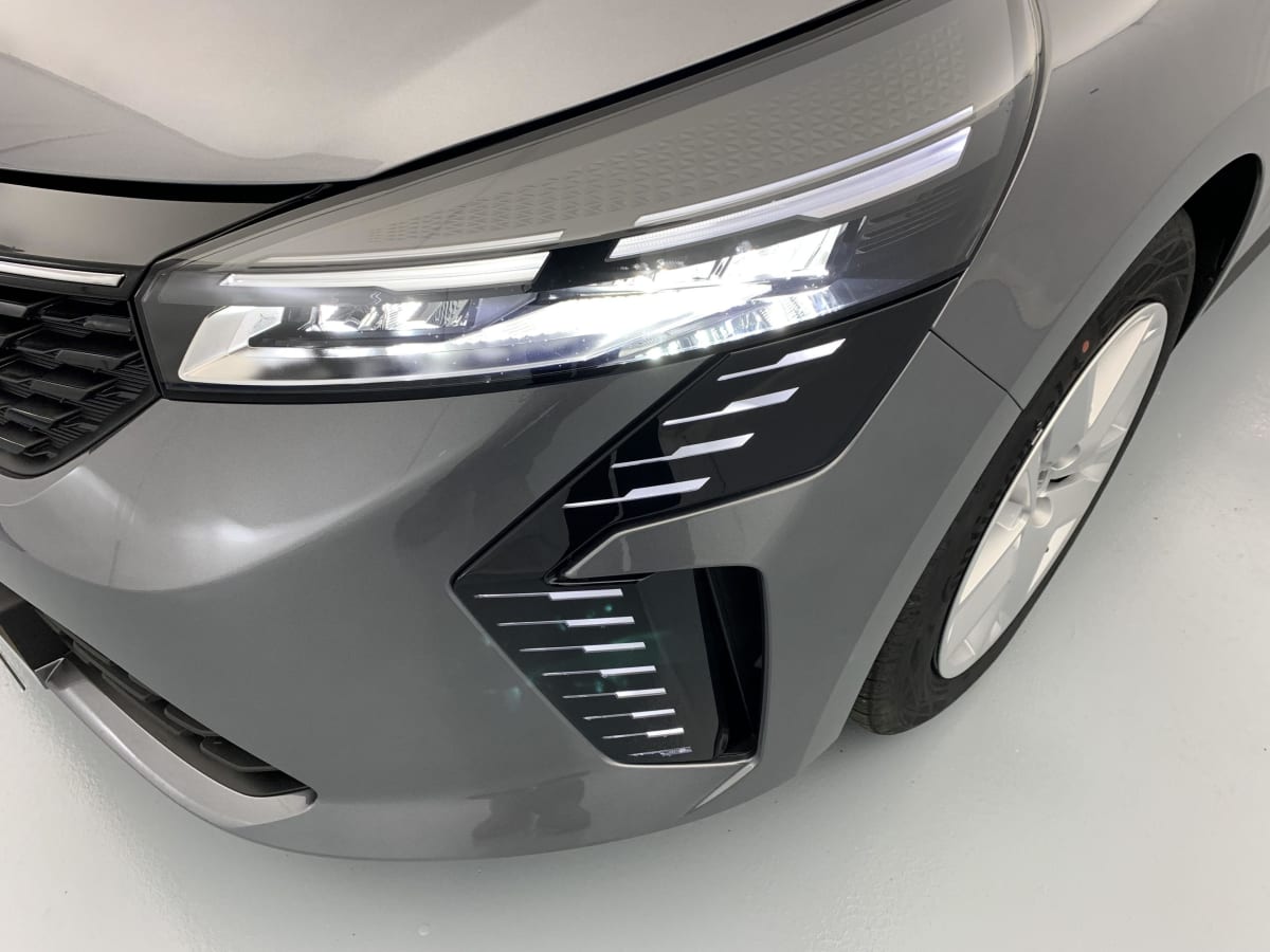 Renault CLIO 5 - Image 22