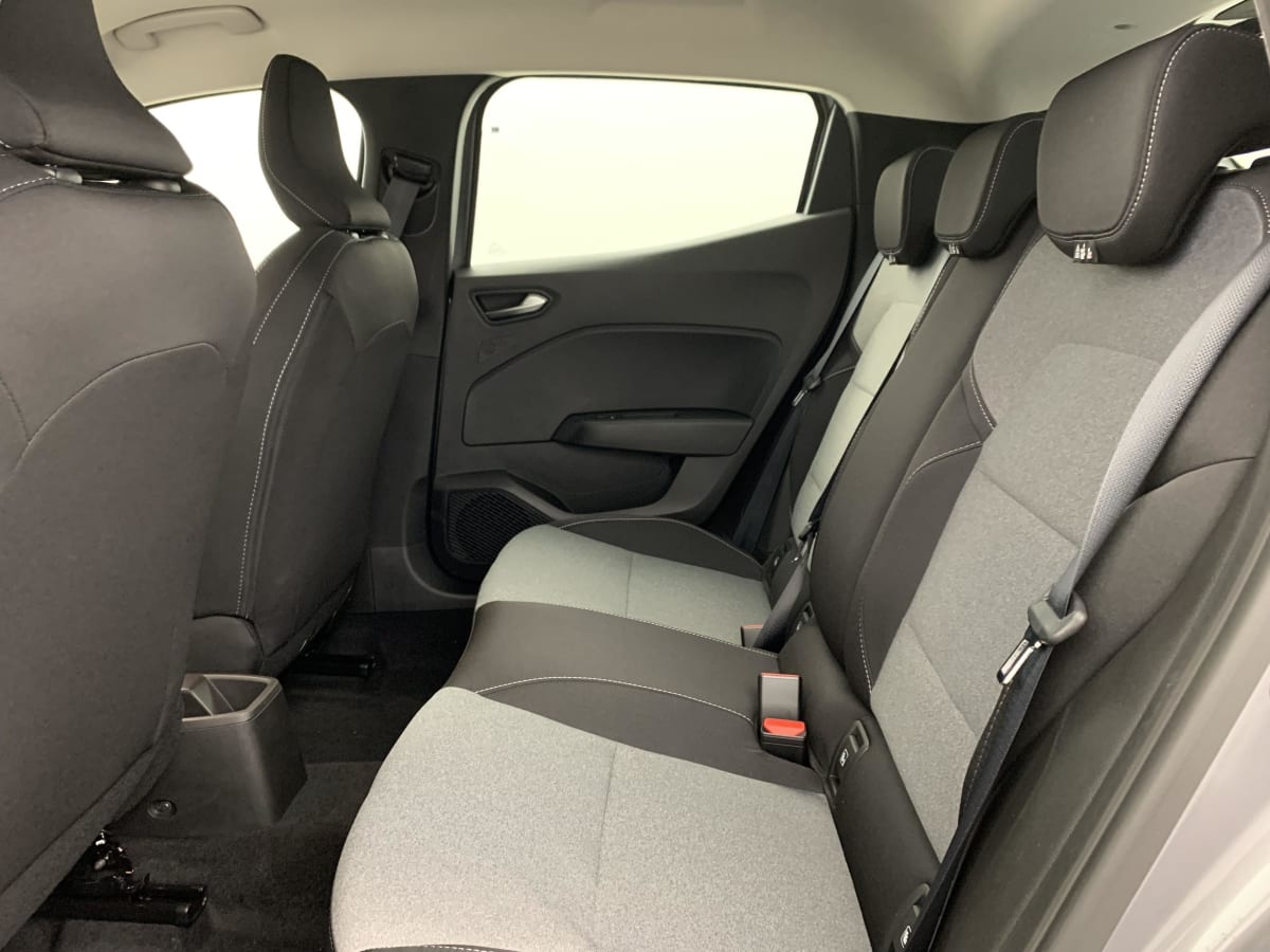 Renault CLIO 5 - Image 41