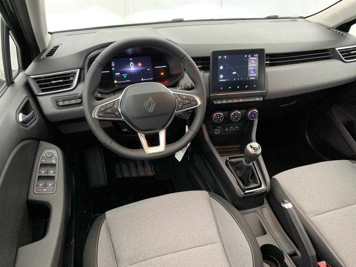 Renault CLIO 5 - Image 38