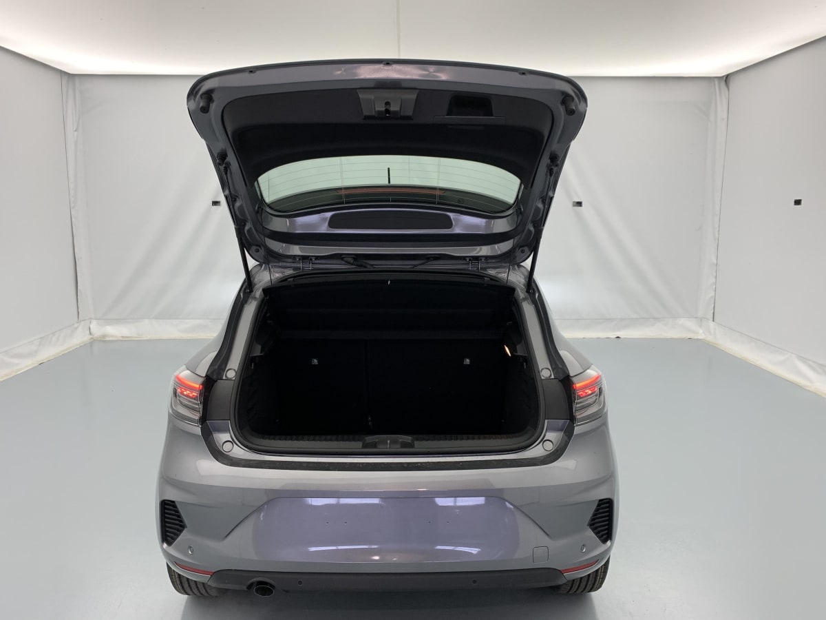 Renault CLIO 5 - Image 12