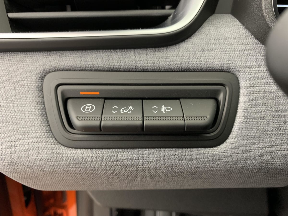 Renault CLIO 5 - Image 17