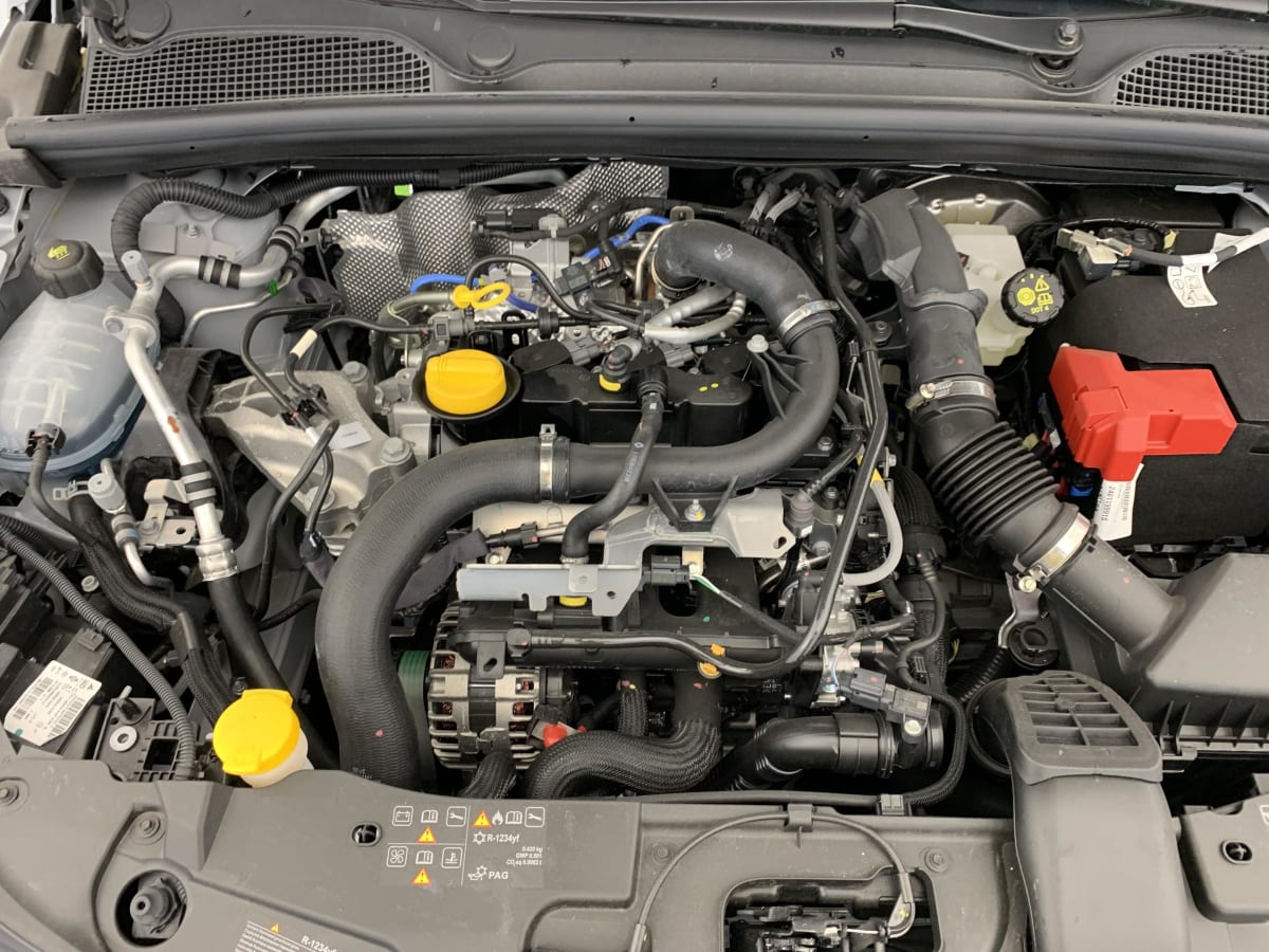 Renault CLIO 5 - Image 25