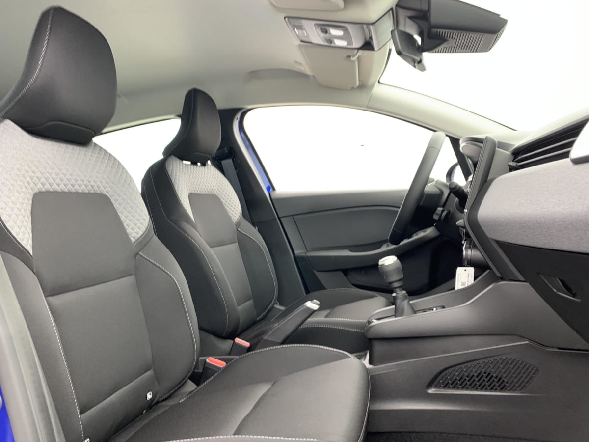 Renault CLIO 5 - Image 55