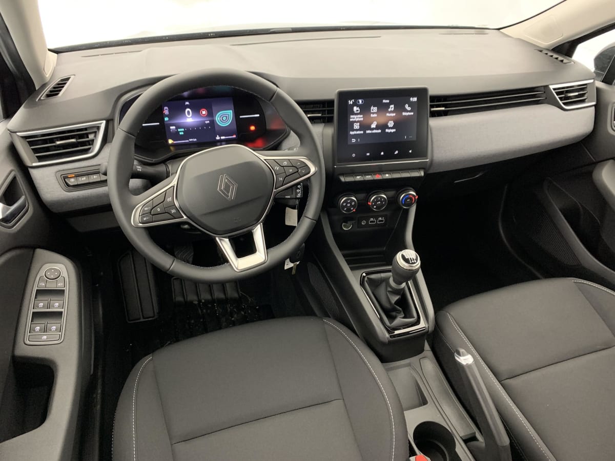 Renault CLIO 5 - Image 14