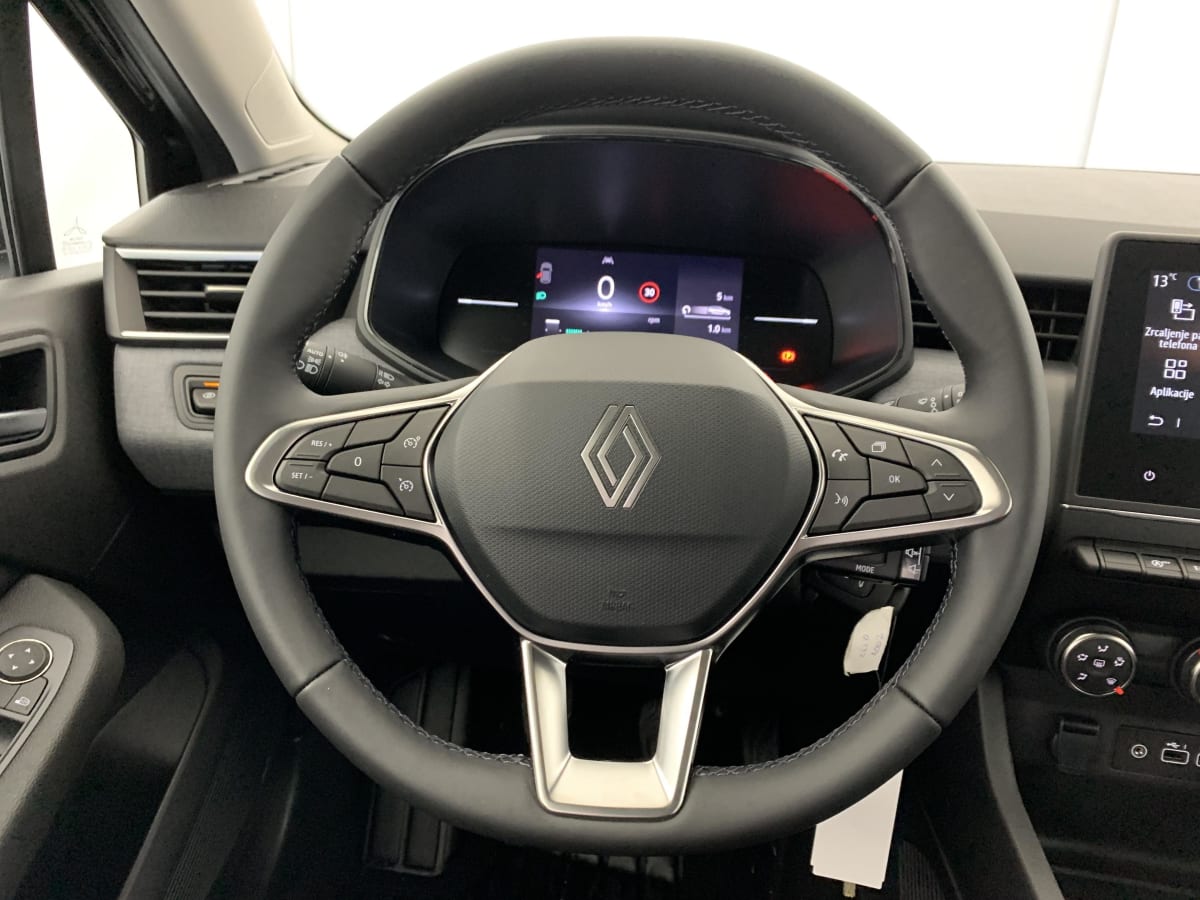 Renault CLIO 5 - Image 37