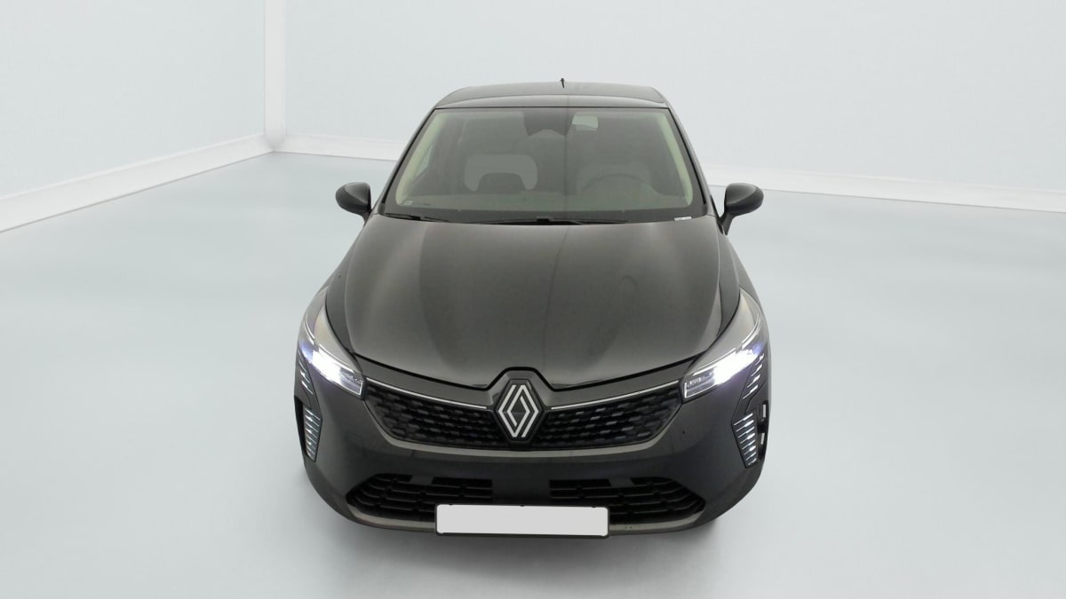 Renault CLIO 5 - Image 24