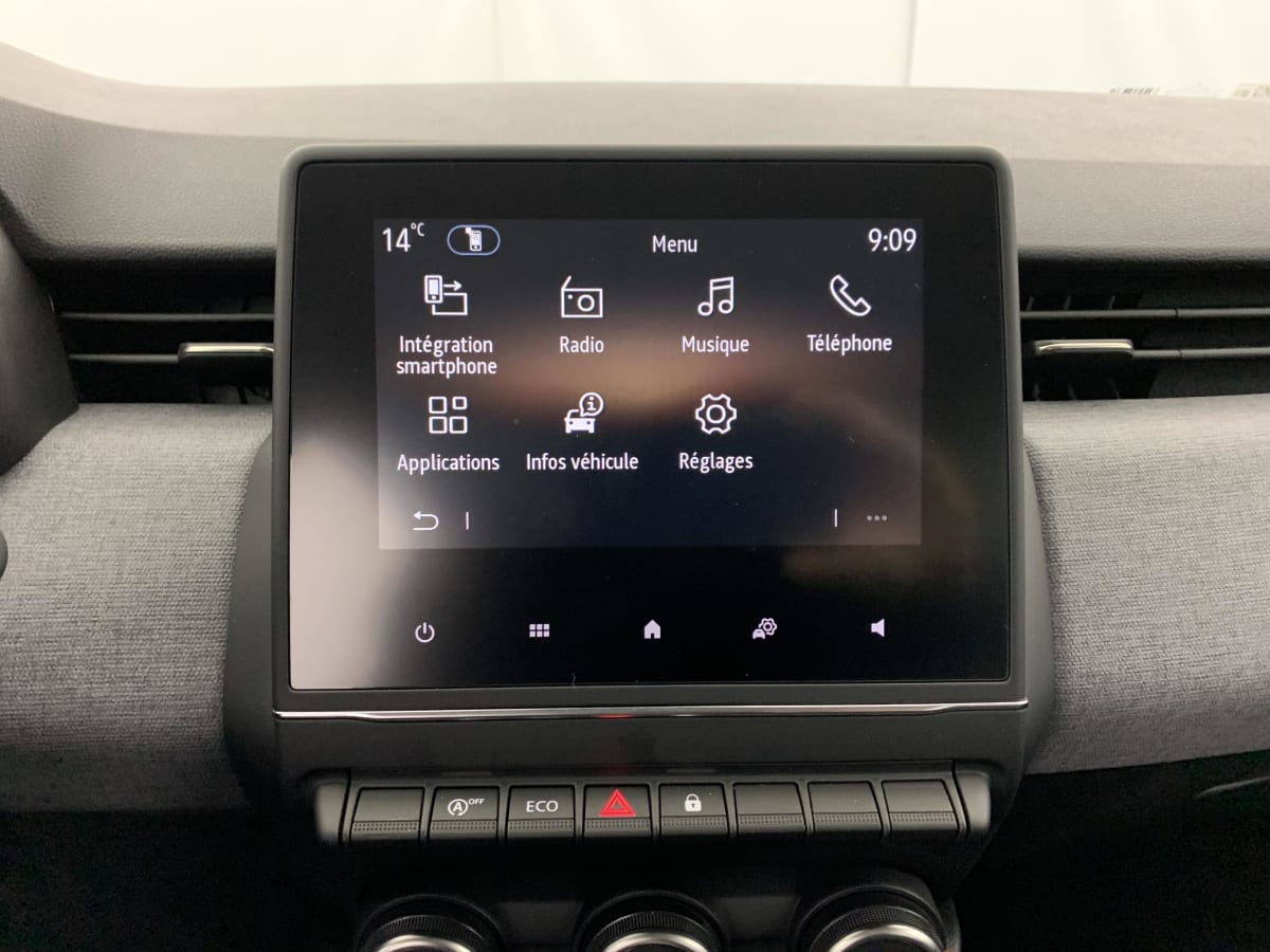 Renault CLIO 5 - Image 15