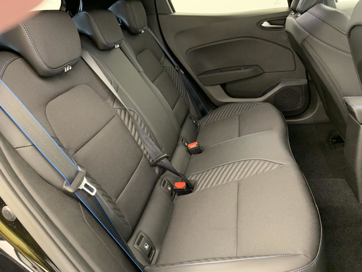 Renault CLIO 5 - Image 61