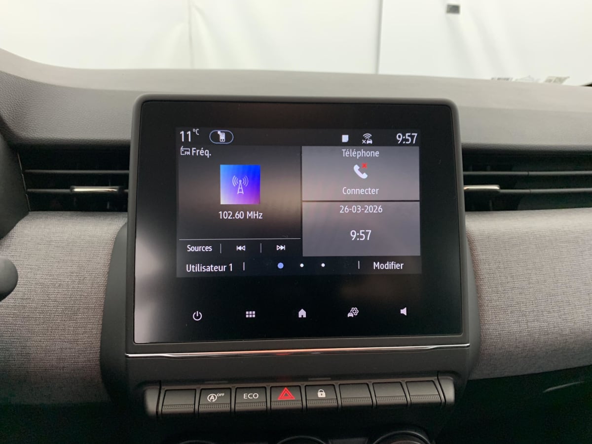 Renault CLIO 5 - Image 16