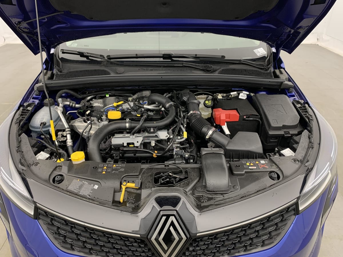 Renault CLIO 5 - Image 22