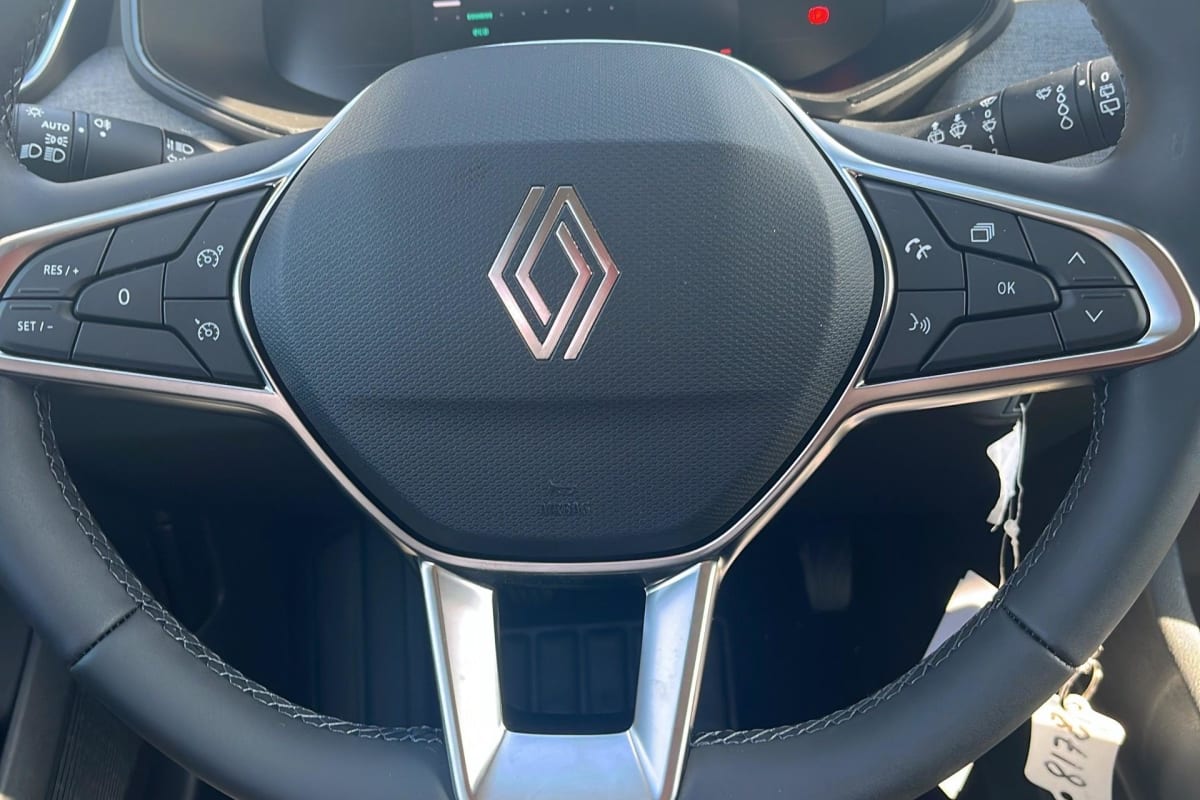 Renault CLIO 5 - Image 53
