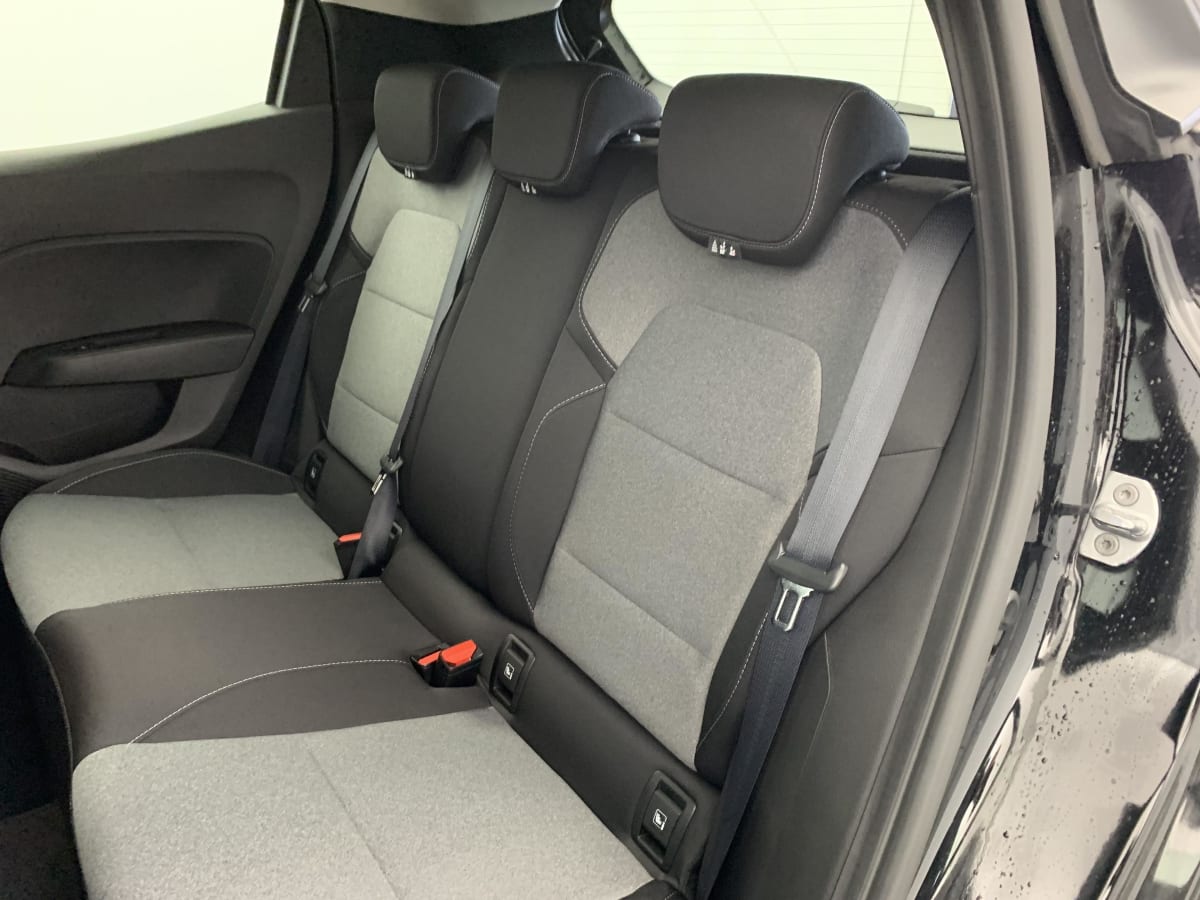 Renault CLIO 5 - Image 43