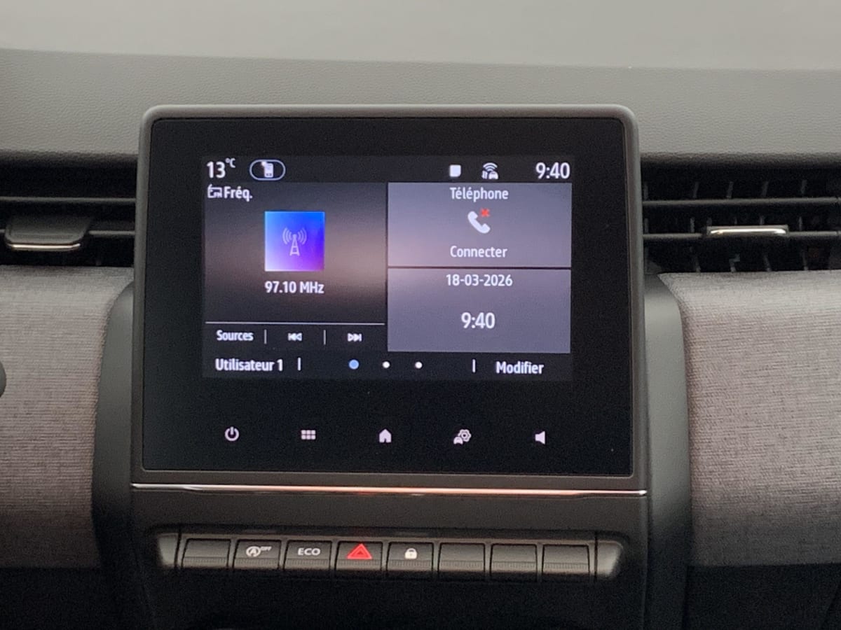 Renault CLIO 5 - Image 19