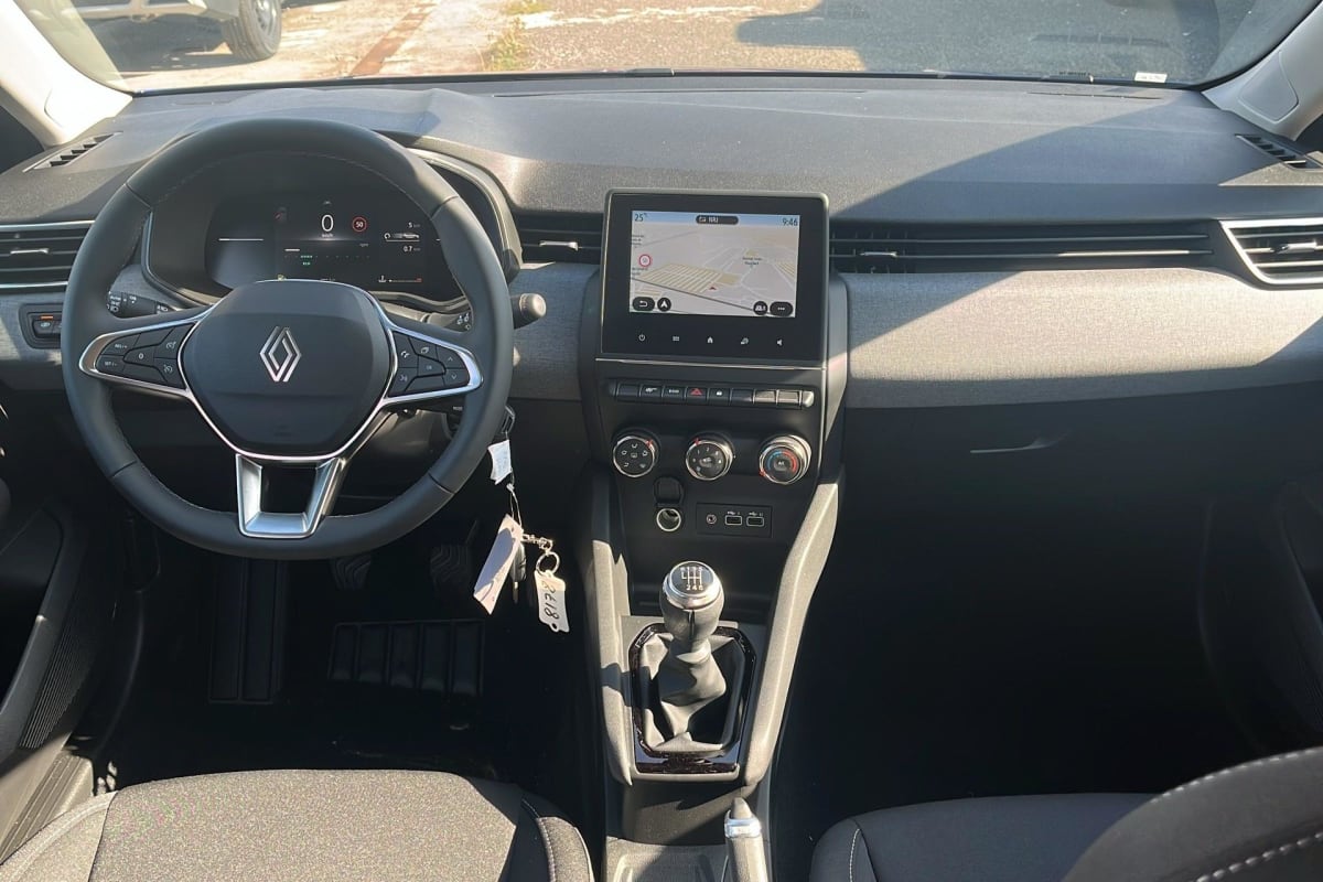 Renault CLIO 5 - Image 51