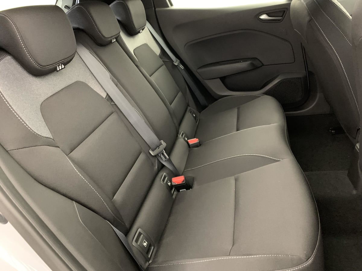 Renault CLIO 5 - Image 10