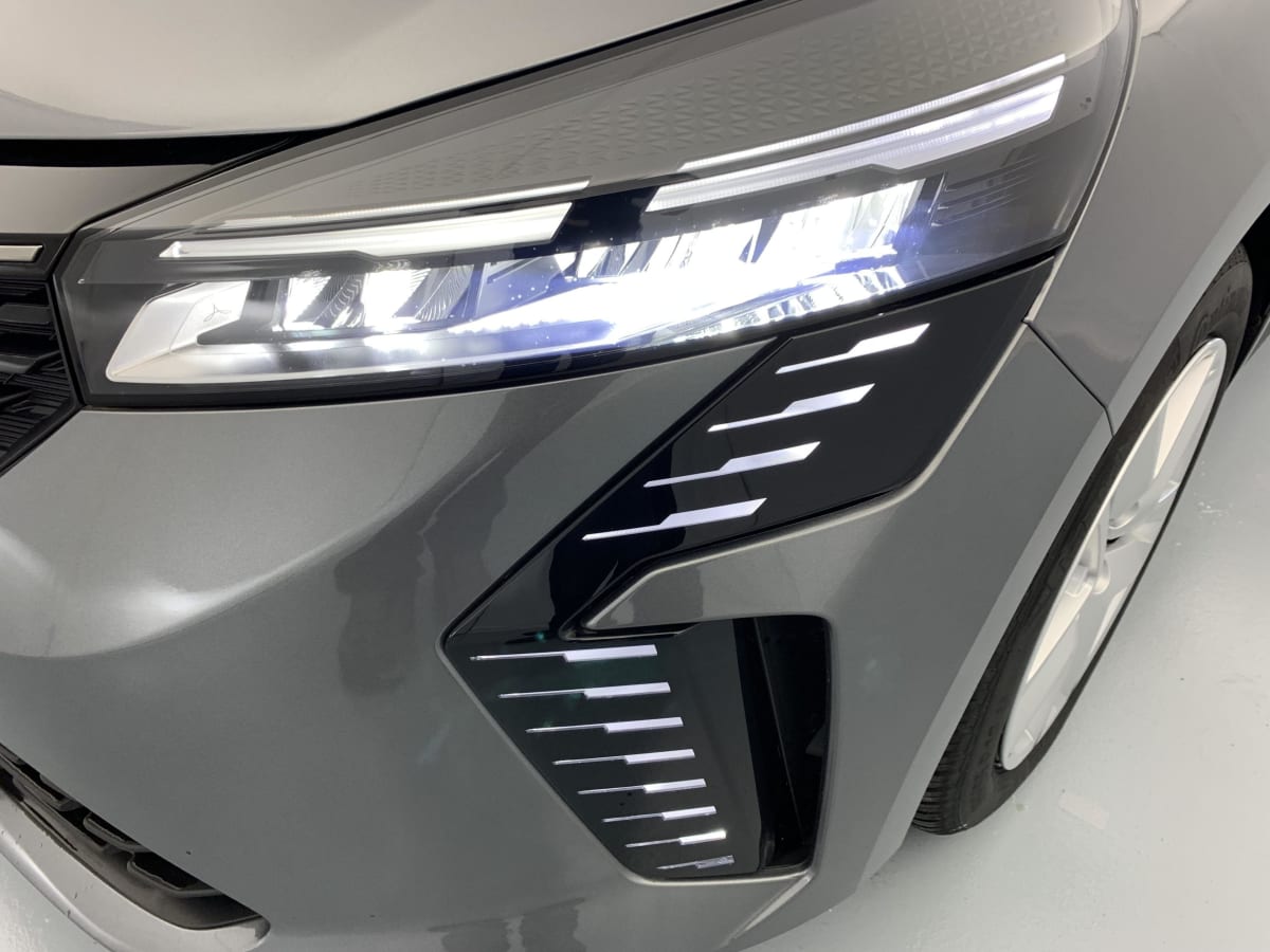 Renault CLIO 5 - Image 24