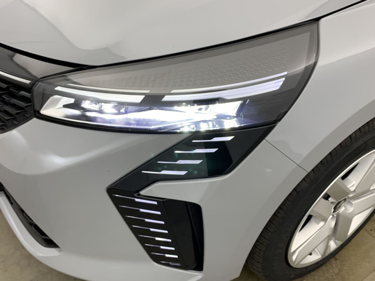 Renault CLIO 5 - Image 22