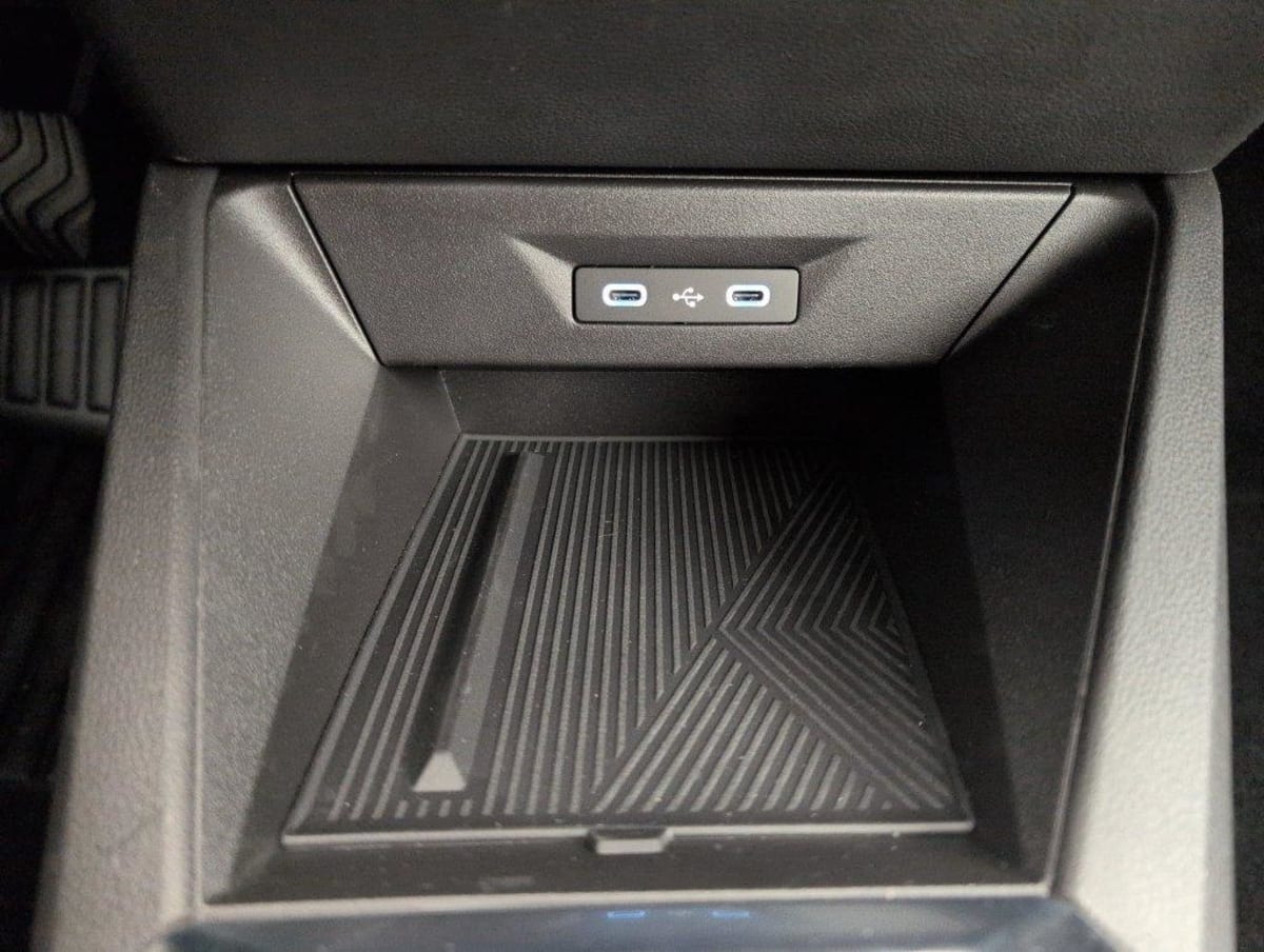 Renault CLIO 6 - Image 52