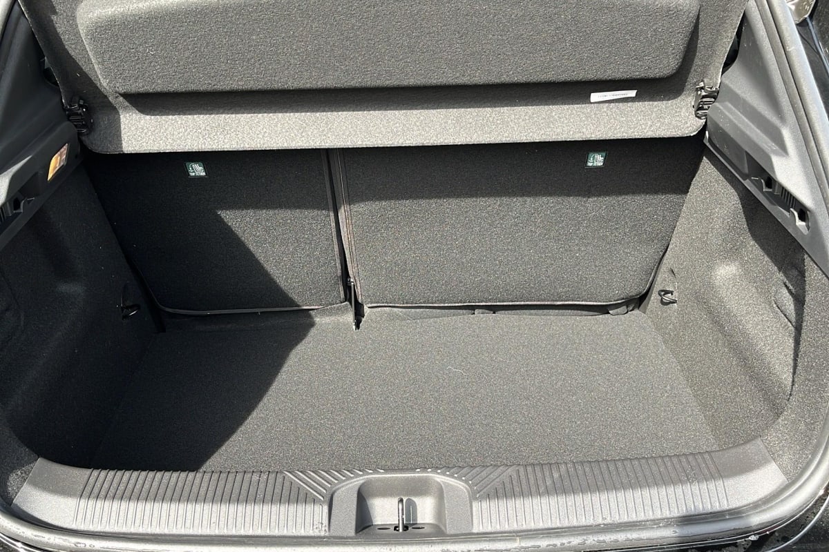 Renault CLIO 6 - Image 29