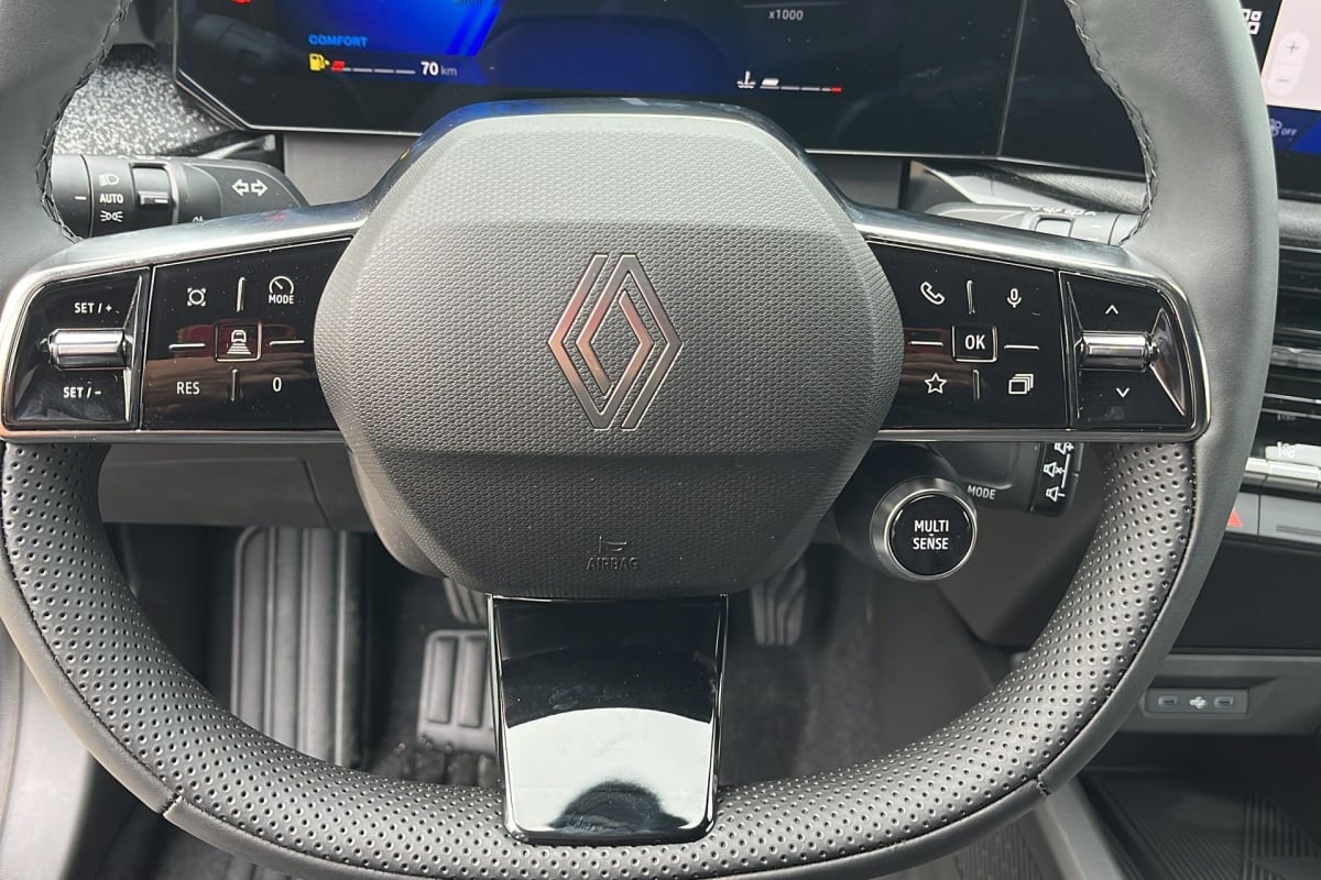 Renault CLIO 6 - Image 37