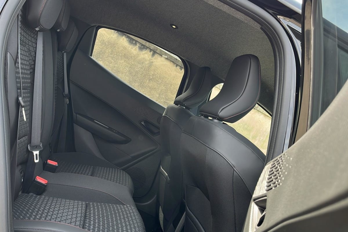 Renault CLIO 6 - Image 28