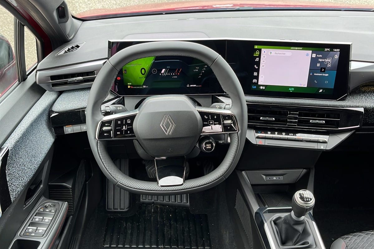 Renault CLIO 6 - Image 12