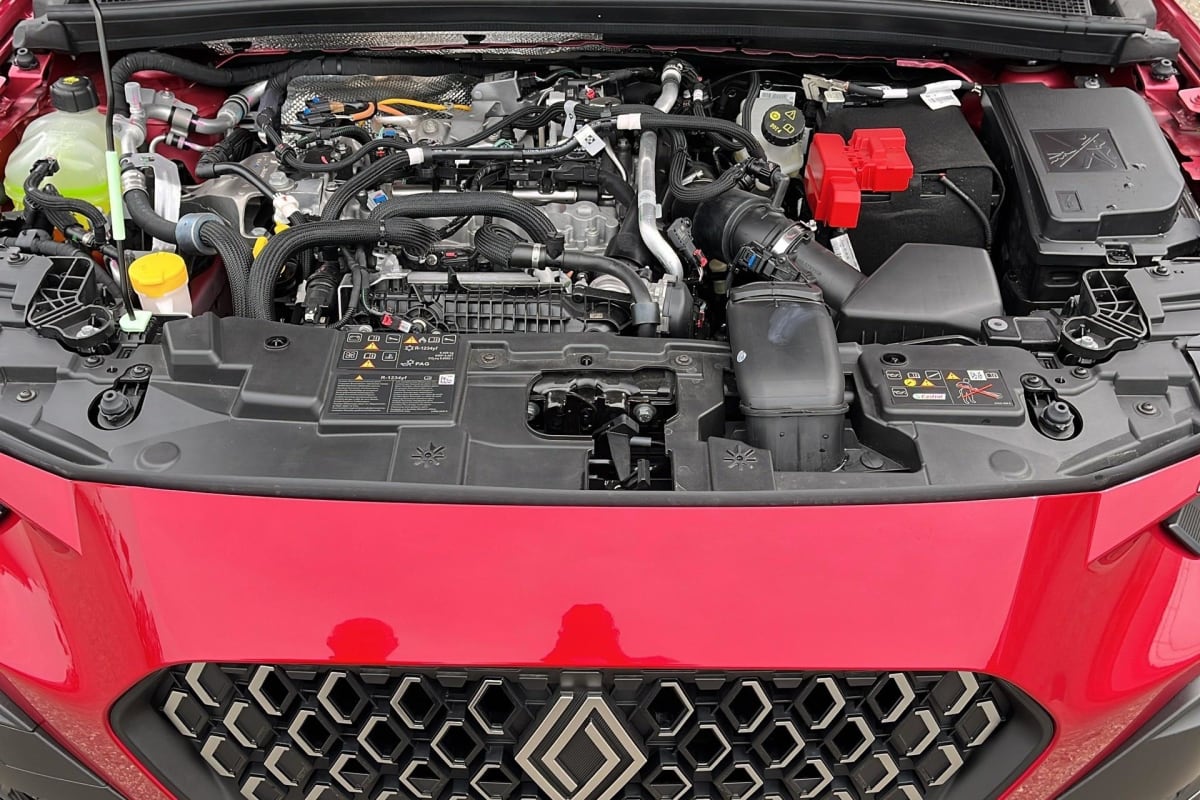 Renault CLIO 6 - Image 22