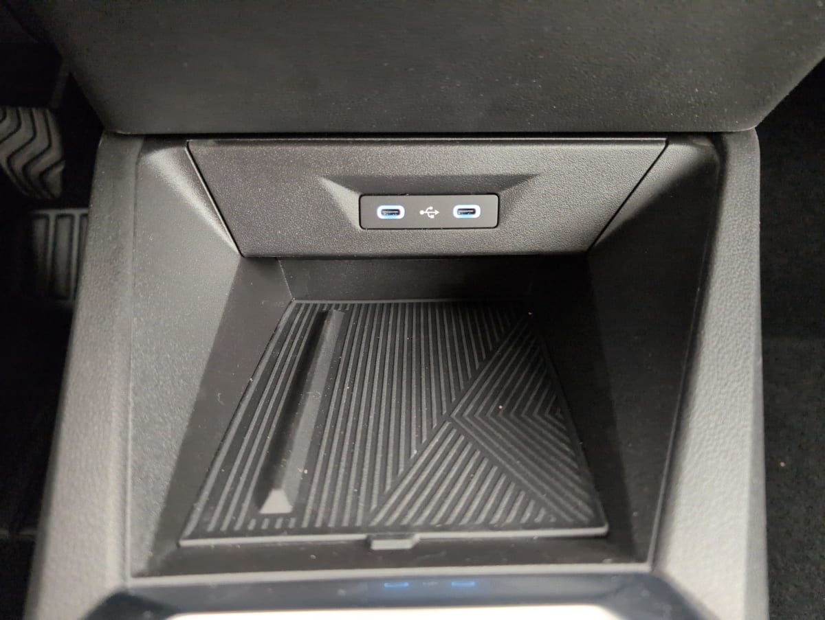 Renault CLIO 6 - Image 29