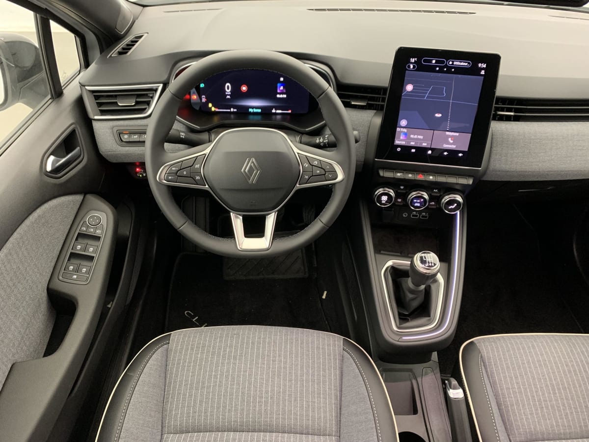 Renault CLIO V - Image 13