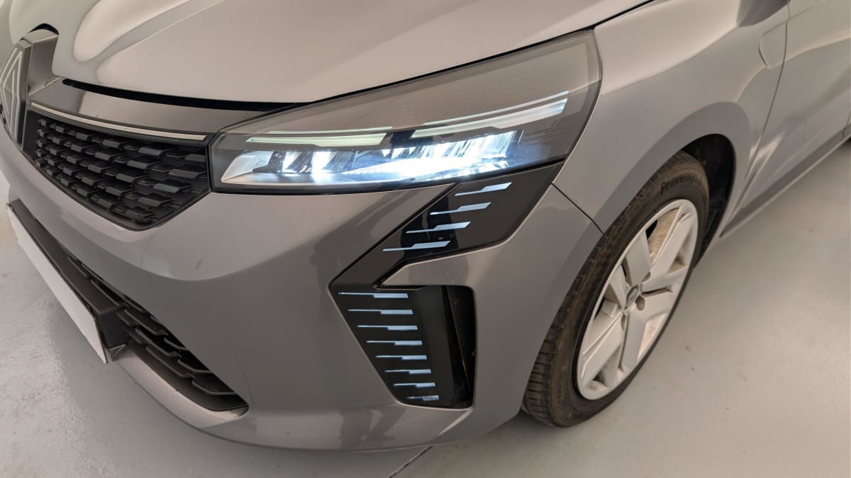 Renault CLIO V - Image 19