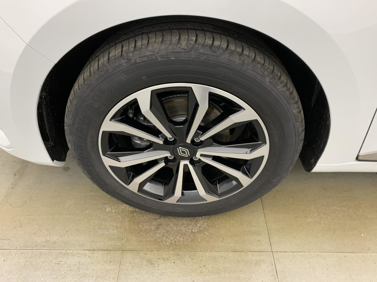 Renault CLIO V - Image 21