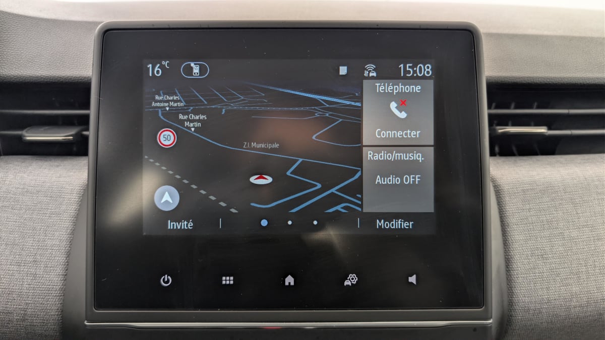 Renault CLIO V - Image 17