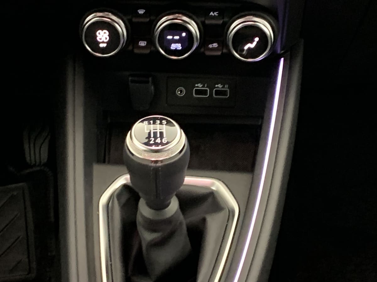 Renault CLIO V - Image 15