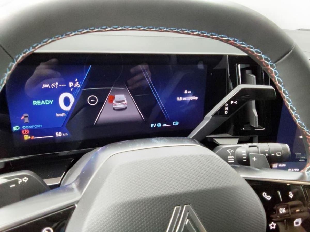 RENAULT ESPACE V 1.2 E-TECH FULL HYBRID 200CH ESPRIT ALPINE 7 PLACES - 25