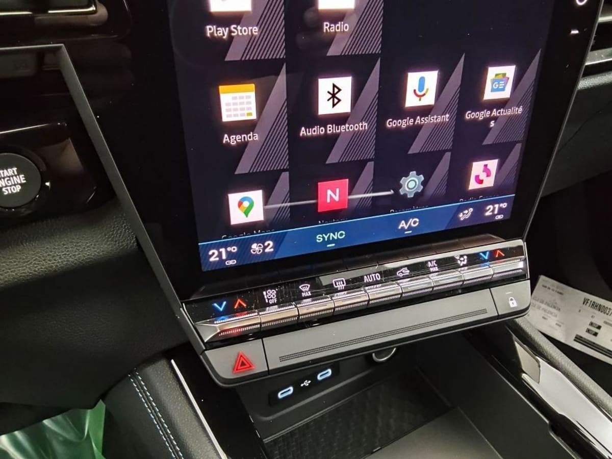 RENAULT ESPACE V 1.2 E-TECH FULL HYBRID 200CH ESPRIT ALPINE 7 PLACES - 25