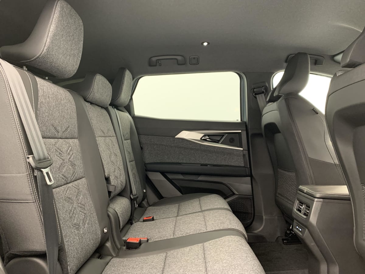 RENAULT ESPACE V ESPACE FULL HYBRID E-TECH 200 CH 7PL TECHNO