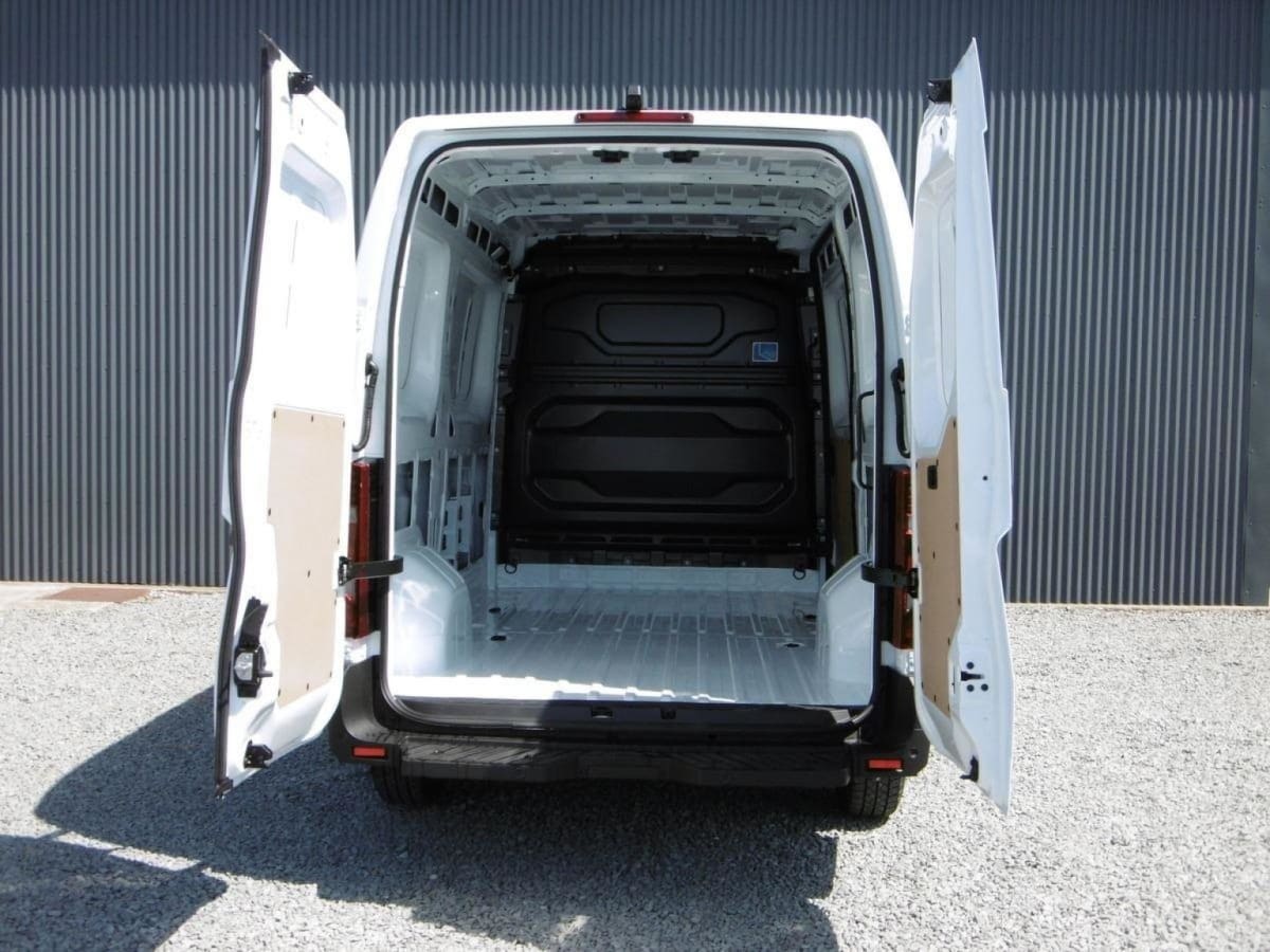 RENAULT MASTER 4 L2H2 EXTRA 2.0 DCI 150
