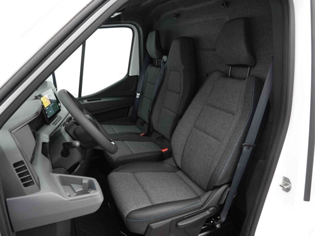RENAULT MASTER 2.0 BLUE DCI 150 3.5T L3H2 3PL