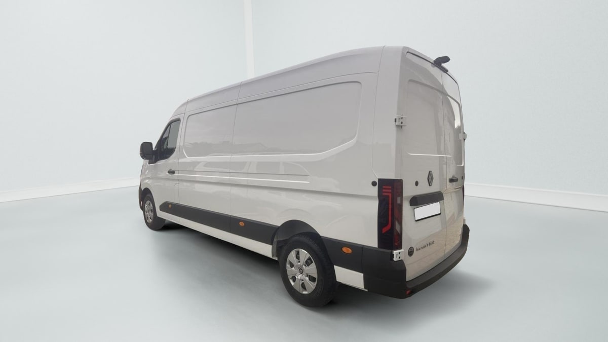RENAULT MASTER FOURGON MASTER FG BLUE DCI 150 L3H2 3T5 TR EXTRA