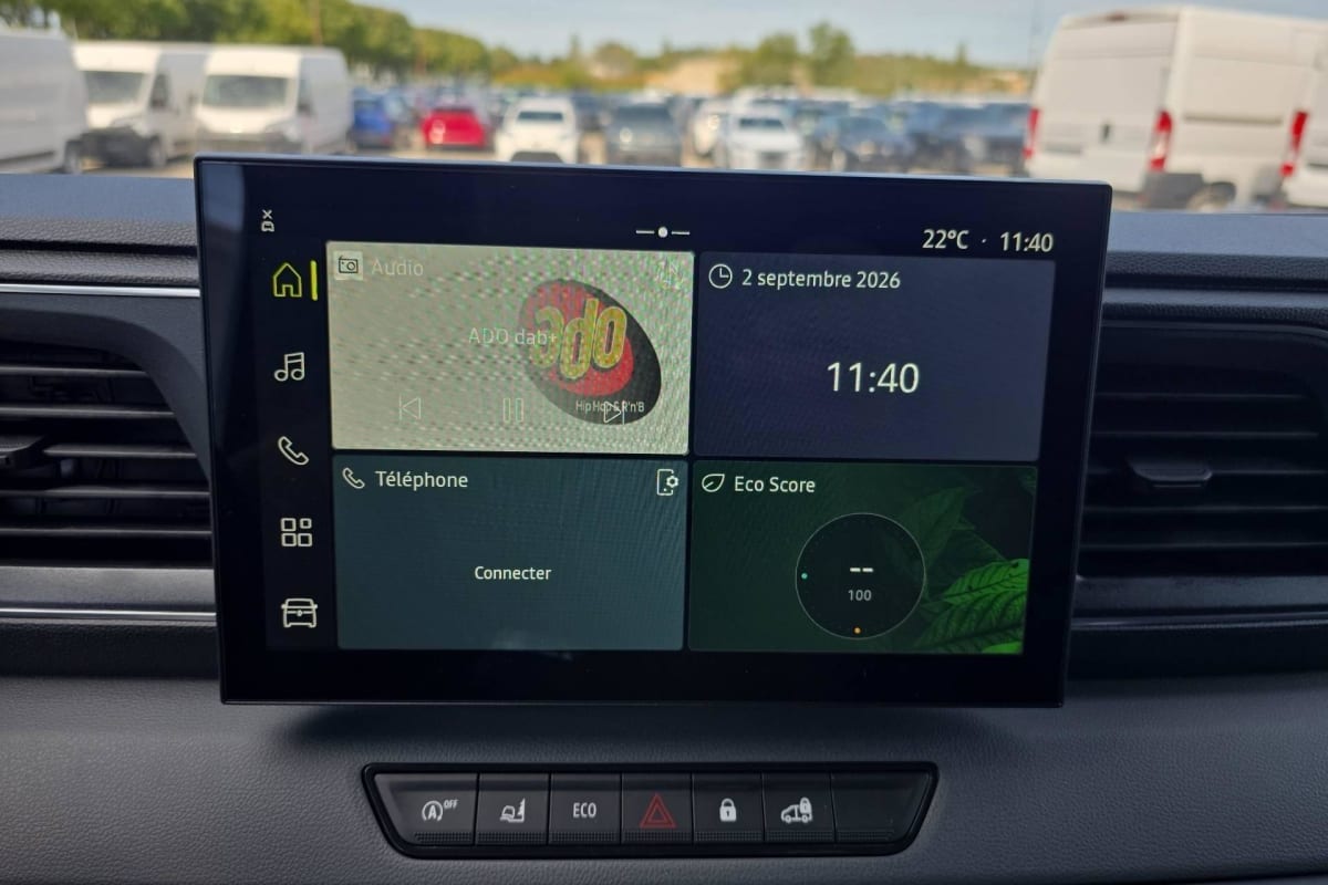 Renault Master Fourgon - Image 18