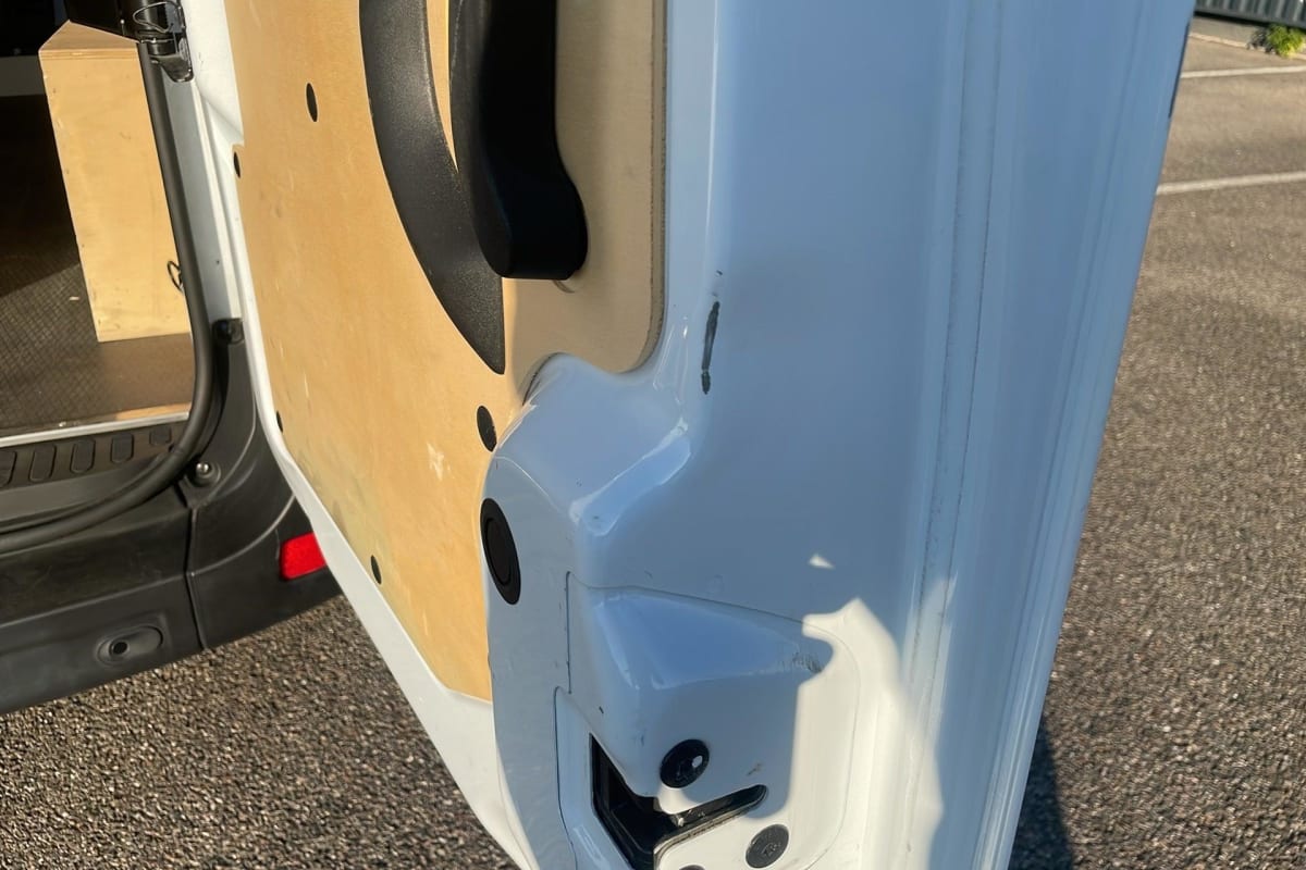 Renault Master Fourgon - Image 28