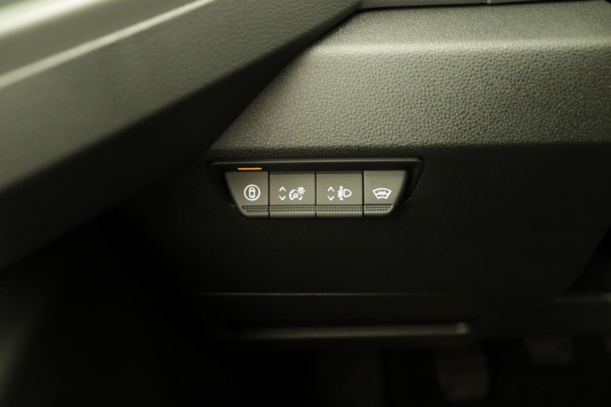 Renault Master Fourgon - Image 19
